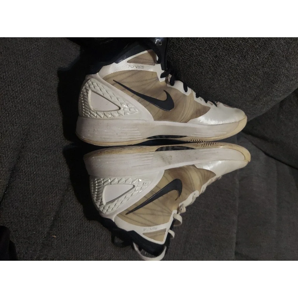 Nike HYPERDUNK Zoom Flywire 2011 Men Size 10.5 White Black Basketball Shoes Flaw